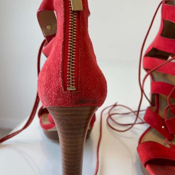 Michael Kors - Picture 5 of 6